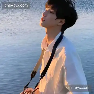 秦彤岩